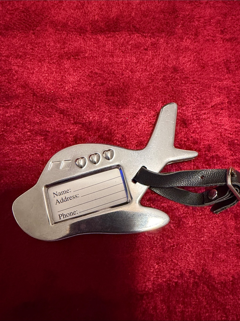 Kate Spade Silver Airplane Luggage Tag w ID Window like new signed back see pics